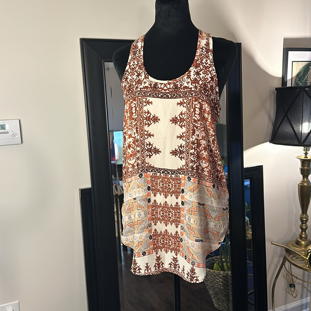 Light weight tunic tank top
